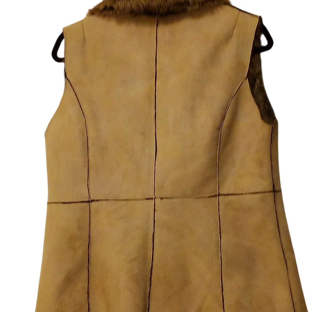 Fever -Vintage Faux Fur, Full Vest Polyester Suede, Size L Tan, 1 Button Closure - Picture 12 of 16